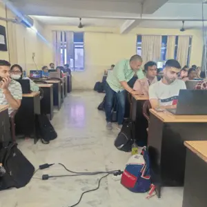 DSD 101 students laptop and trainer